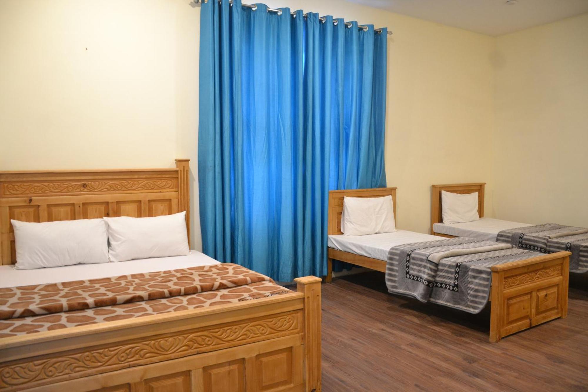 West End Lodges Neelum Exterior foto